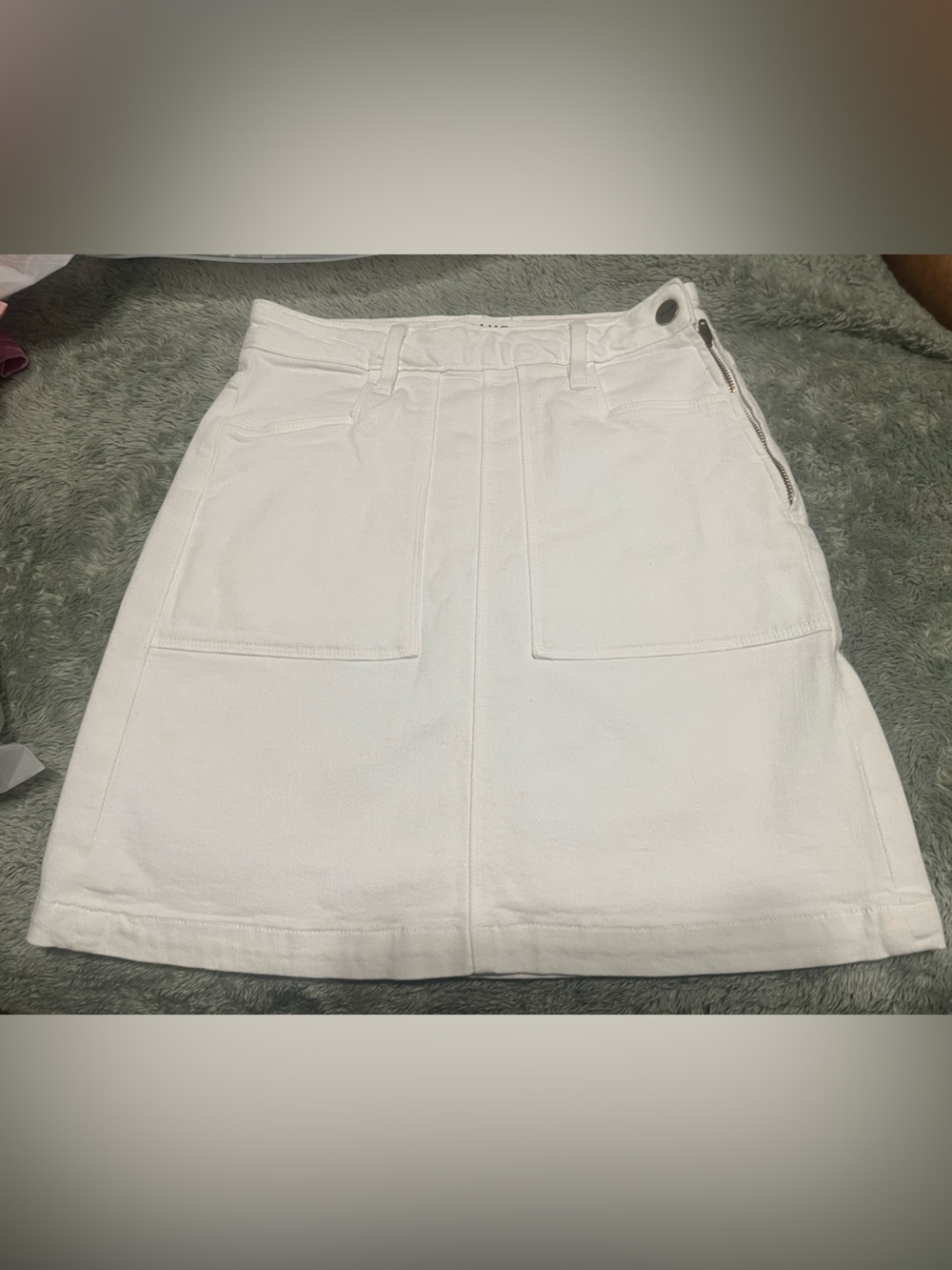 Frame Denim White Patch-Pocket Mini Skirt
